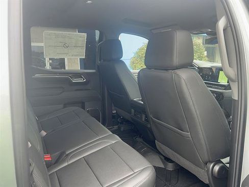 New 2026 Chevrolet Silverado 1500 RST w/ Dark Appearance Package AWD/4WD image 14