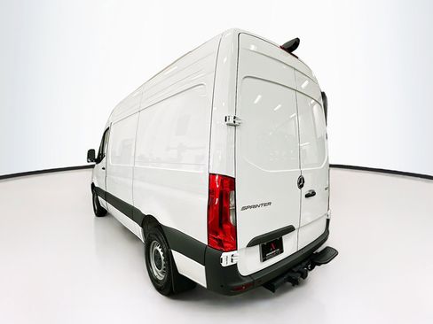 Used 2026 Mercedes-Benz Sprinter 2500 image 6