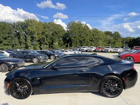 Used 2018 Chevrolet Camaro LT w/ RS Package RWD image 4