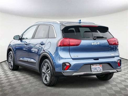 Certified 2022 Kia Niro EX Premium image 6