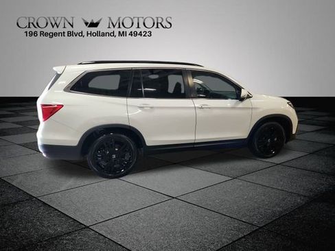 Used 2022 Honda Pilot Special Edition image 2