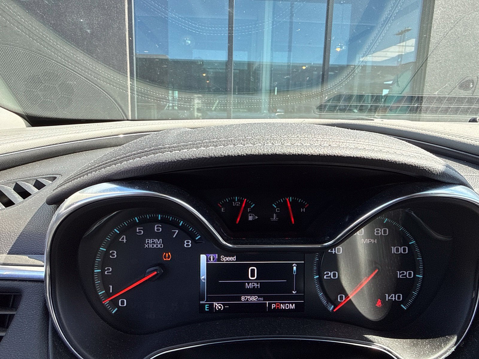 Used 2018 Chevrolet Impala LT FWD image 6