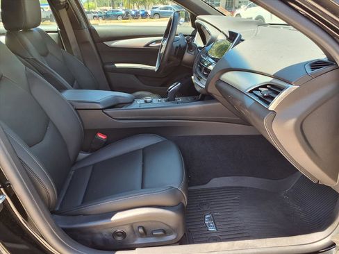 Used 2024 Cadillac CT5 Luxury RWD image 9