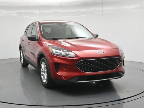 Used 2022 Ford Escape SE image 54