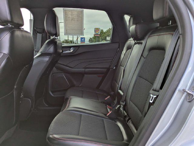 Certified 2023 Ford Escape ST-Line w/ Tech Pack #1 FWD image 14