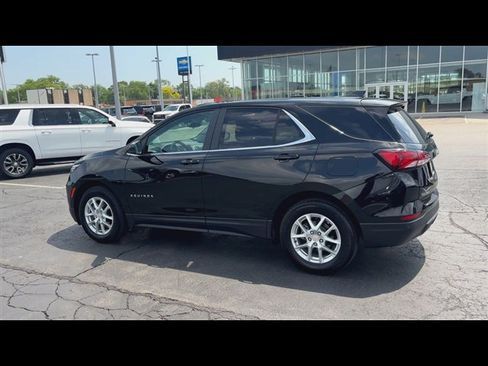 Certified 2024 Chevrolet Equinox LT w/ LPO, Floor Liner Package FWD image 6