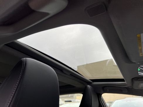 New 2026 Toyota Prius Limited FWD image 21