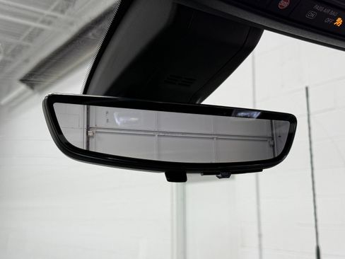 Used 2022 GMC Sierra 2500 AT4 w/ AT4 Premium Plus Package AWD/4WD image 30