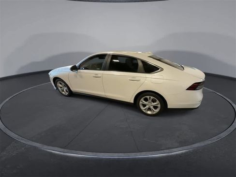 Used 2023 Honda Accord LX image 6