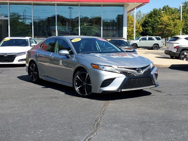 Certified 2019 Toyota Camry XSE FWD image 30