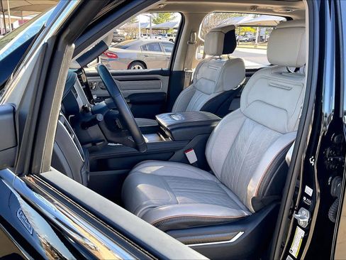 Used 2025 RAM 1500 Tungsten w/ Off Road Group image 7