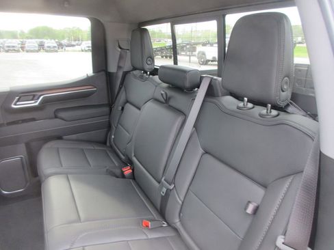 New 2026 GMC Sierra 1500 Denali w/ Denali Reserve Package AWD/4WD image 14