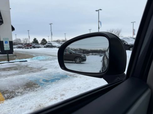 Used 2017 Toyota Prius V Two image 39