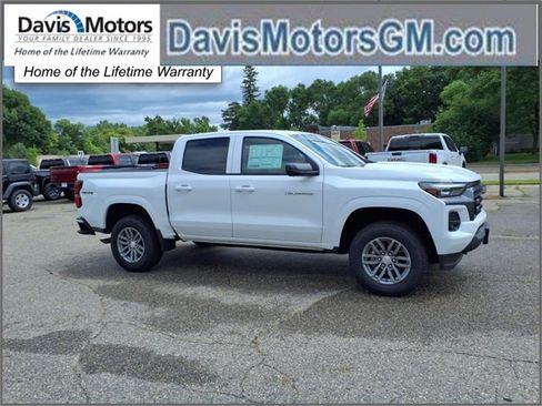 New 2025 Chevrolet Colorado LT w/ LT Convenience Package image 1
