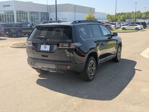 New 2026 Jeep Cherokee Laredo AWD/4WD image 5
