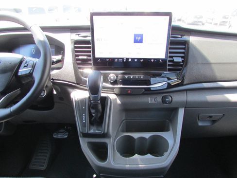 Used 2026 Ford Transit 350 XLT RWD image 21