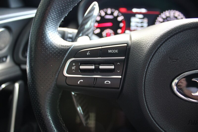 Used 2019 Kia Stinger GT2 AWD/4WD image 43