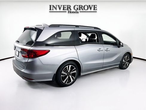 Used 2019 Honda Odyssey Elite image 5