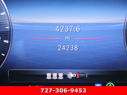 Certified 2024 Mercedes-Benz GLC 43 AMG 4MATIC image 29