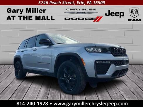 New 2026 Jeep Grand Cherokee Limited w/ Limited Altitude Package AWD/4WD image 1