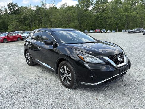 Used 2019 Nissan Murano SV w/ Premium Package AWD/4WD image 4