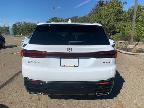 New 2026 Buick Enclave Sport Touring w/ Power Package image 5