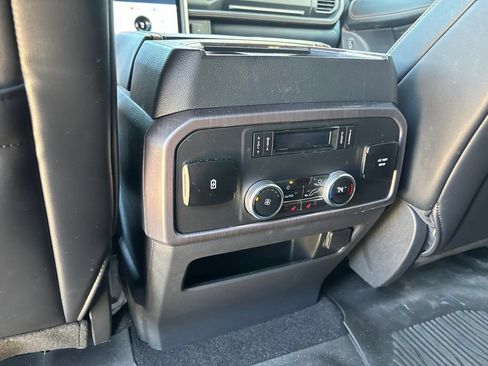 Used 2024 Ford Expedition Platinum AWD/4WD image 30