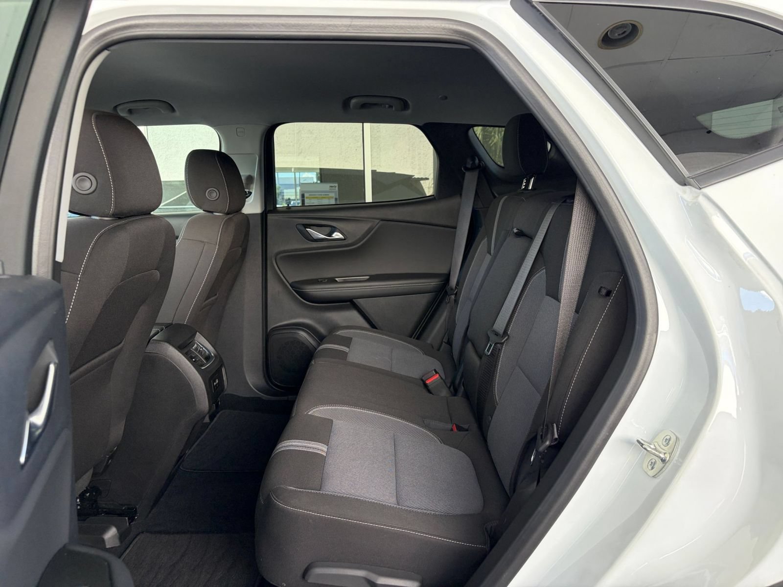 Used 2026 Chevrolet Blazer LT FWD image 25