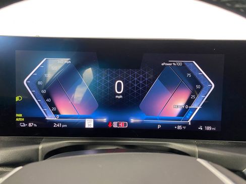 Used 2023 BMW 530i w/ Executive Package image 26