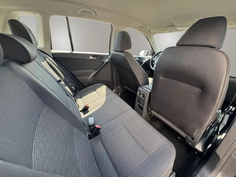 Used 2014 Volkswagen Tiguan S FWD image 14