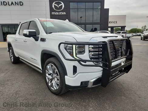 Used 2023 GMC Sierra 1500 Denali w/ Denali Reserve Package AWD/4WD image 1