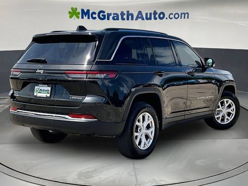 Used 2023 Jeep Grand Cherokee Limited AWD/4WD image 7