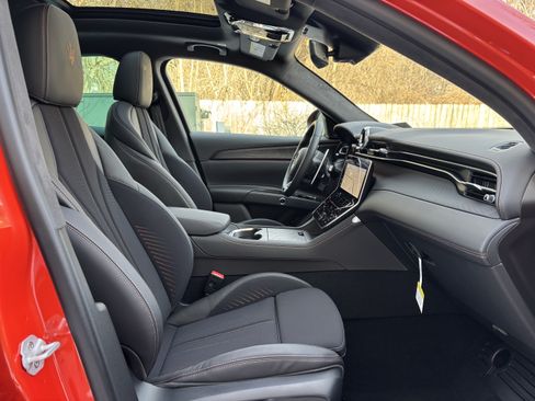 New 2026 Maserati Grecale Modena AWD/4WD image 28