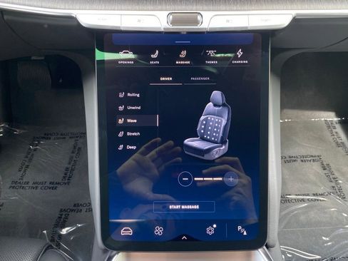Used 2025 Lucid Air Touring AWD/4WD image 31