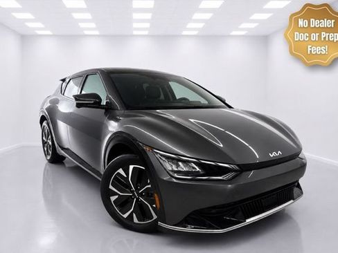 Used 2023 Kia EV6 AWD image 2