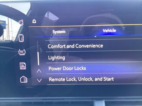 New 2026 Chevrolet Trax RS w/ Sunroof Package image 44