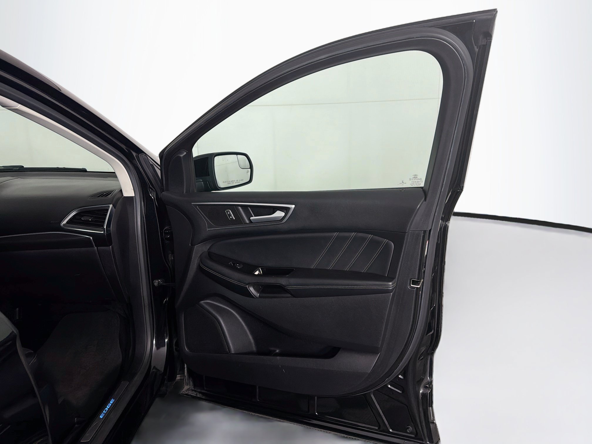 Used 2015 Ford Edge Sport AWD/4WD image 32