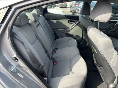 Used 2013 Hyundai Elantra GLS image 28
