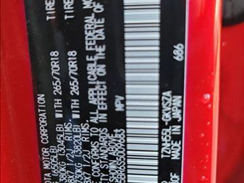 Used 2025 Toyota 4Runner 4WD image 24