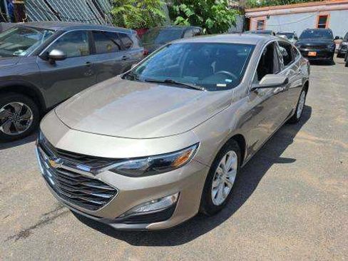 Used 2024 Chevrolet Malibu LT FWD image 1