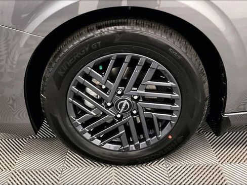 New 2026 Nissan Sentra SV FWD image 11