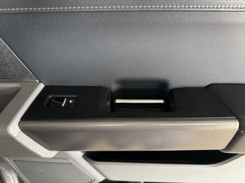 Used 2024 Ford F150 XLT image 33