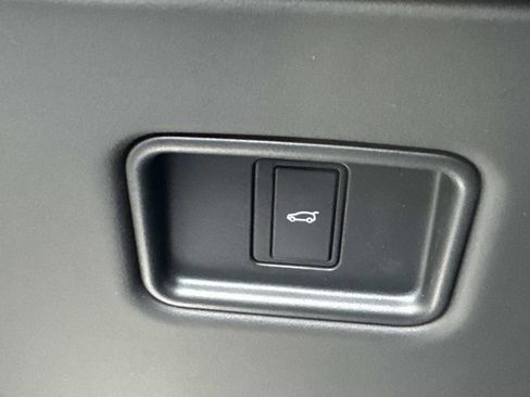 New 2026 Land Rover Range Rover Sport SE image 29