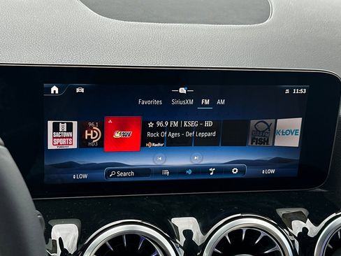 New 2025 Mercedes-Benz GLA 250 image 22