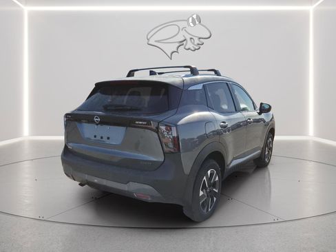 New 2026 Nissan Kicks SV w/ Cold Weather Package image 5
