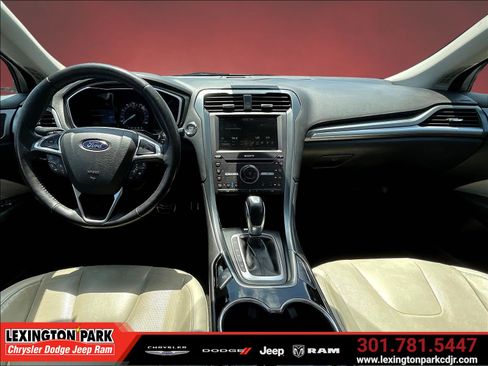 Used 2016 Ford Fusion Titanium AWD/4WD image 7