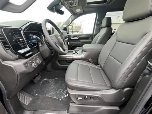 New 2026 Chevrolet Silverado 2500 LTZ w/ LTZ Premium Package image 12