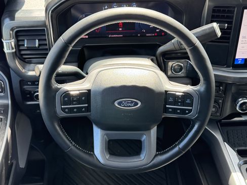 Used 2024 Ford F250 Lariat image 15