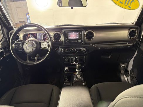 Used 2020 Jeep Wrangler Unlimited Sport S image 25