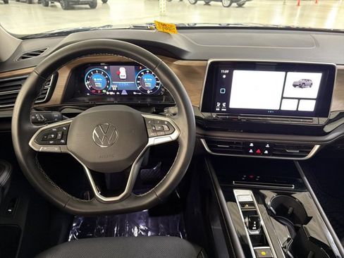 Certified 2026 Volkswagen Atlas SE AWD/4WD image 28